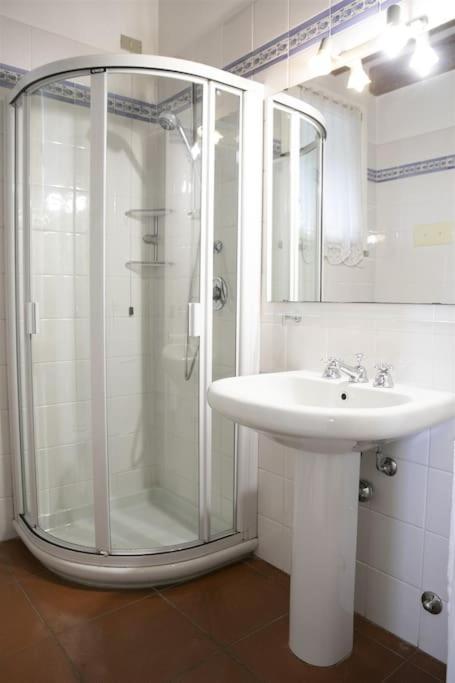 סולאזנו Iseolakerental - Casa Rododendro מראה חיצוני תמונה